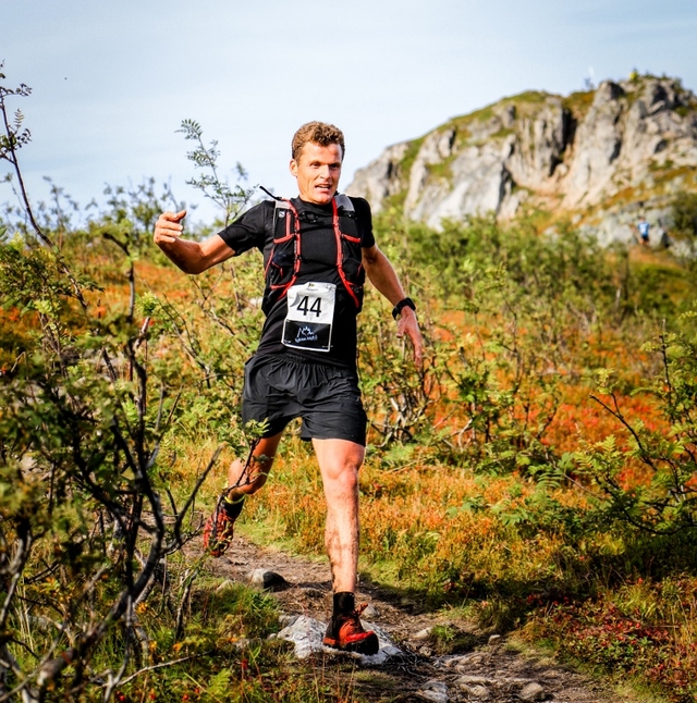 Vinneren Hallvard Schjølberg i løypa (foto: Karianne Klovning).