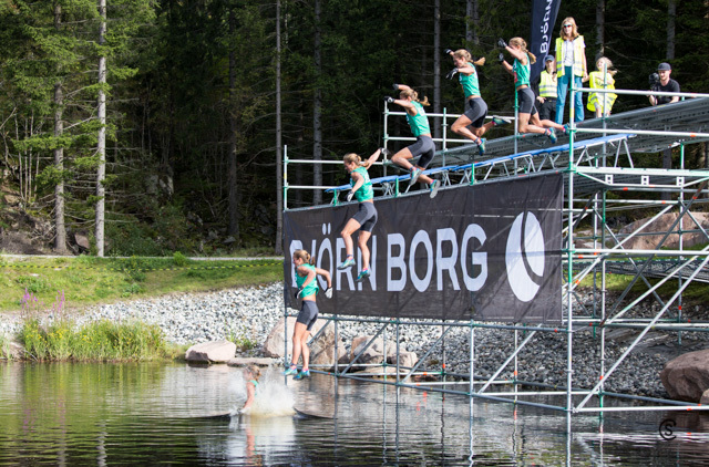 Spenstige hindre møtte oss i Holmenkollen (Foto: Sylvain Cavatz)