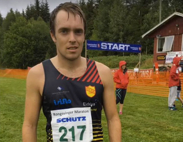 Morten Buchholdt etter sin sterke halvmaraton på Kongsvinger i år der han ble 4. mann på 1.21.18. (Foto: Bjørn Buchholdt)