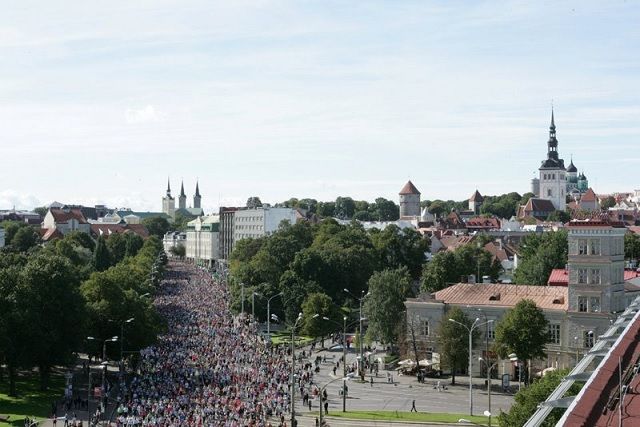 Fra Tallinn Marathon som i år gikk under gode løpsforhold med delvis skyet vær og 10-15 grader (Foto: SEB Tallinn Marathon)