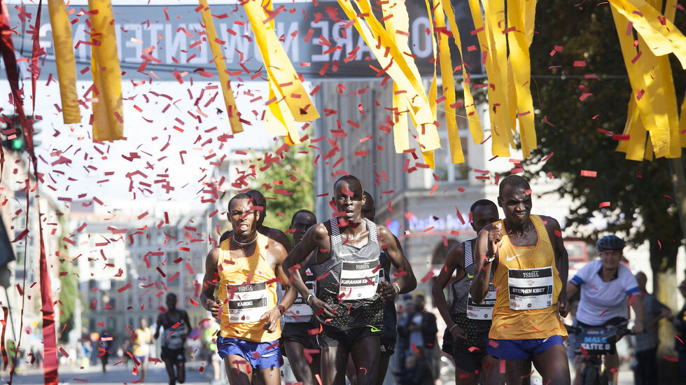 Fantastisk stemning i København under CPH Half der afrikanerne løp fortest og danskene sto for festen (foto: Copenhagen Half Marathon)