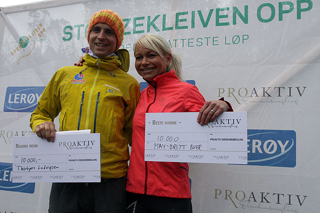 Torbjørn Ludvigsen og May Britt Buer ble årets vinnere i Stoltzen
