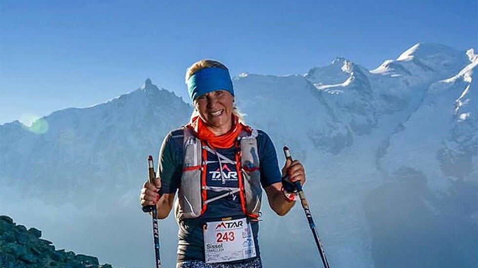 Fjellene var mektige og løypa krevende i Trail des Aiguilles Rouges. Sissel Smaller fullførte på 11 timer og 44 minutter. (Foto: privat) 