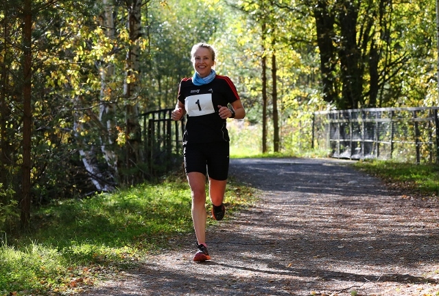 Therese Falk viser god form tre uker før EM 24-timers (foto: Bjørn Hytjanstorp).