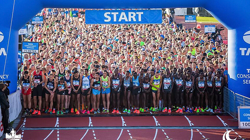 Klar for start: Maratonløperne starter inne på Olympiastadion fra 1928, mens øvrige løp starter på utsiden av stadion. Foto: Arrangøren/Vincent van den Boogaard
