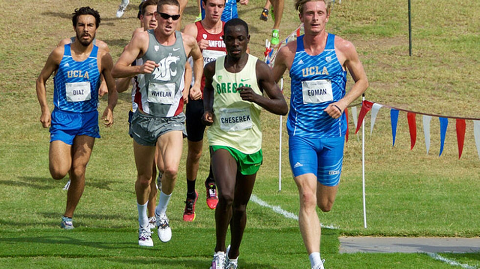 Ferdinand Kvan Edman hadde bare 21 sekunder opp til Edward Cheserek som denne gangen måtte nøye seg med tredjeplass. (Arkivfoto: Jim Neil)