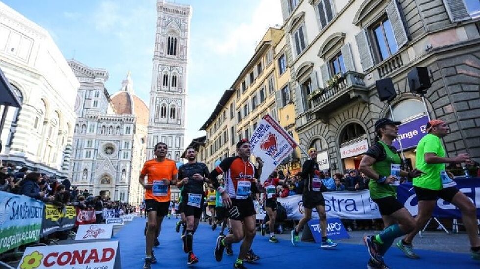 Fra årets Firenze Marathon som gikk under gode løpsforhold med delvis skyet vær og temperaturer rundt 10 grader. (Arrangørfoto)