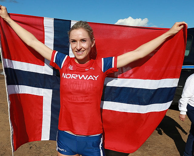 Karoline kunne stolt vise frem det norske flagget som beste europeiske løper i dag