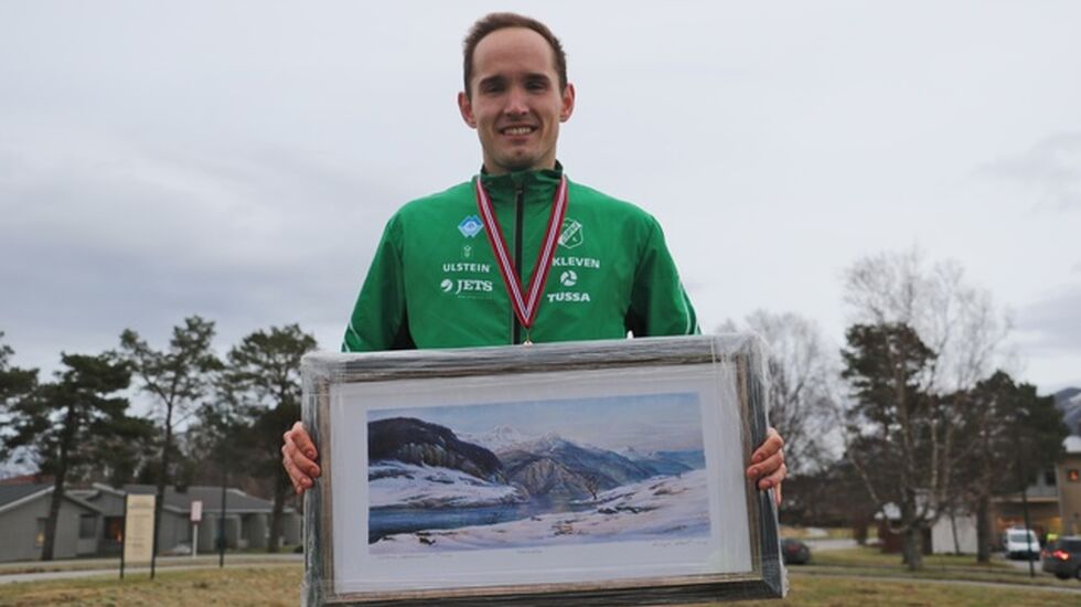 Olger Pedersen, Dimna IL vant halvmaraton i Ålesund Nyttårsmaraton på tiden 1.18.29