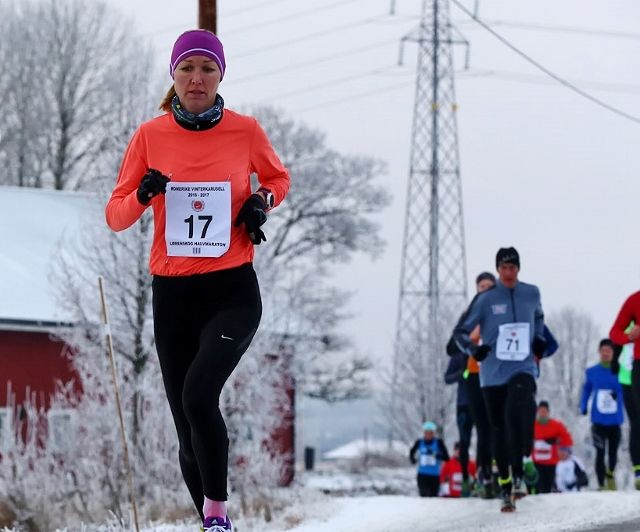 Silje Christensen i vinterkarusellens 2. løp på Sørum der hun ble nummer tre. På Bjørkelangen vant hun (foto: Bjørn Hytjanstorp).