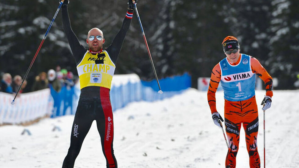 Tord Asle Gjerdalen slår Petter Eliassen på målstreken. Foto: Arrangøren