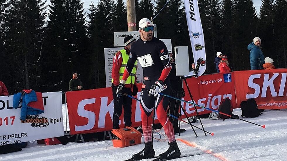 Sondre Turvoll Fossli kan snu seg og konstatere at ingen av de to utfordrerne kunne matche han i spurten. (Arrangørfoto)