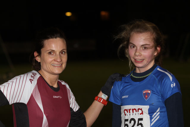 Dobbel Fri på kvinnenes 5km, Vigdis Reigstad og Nora Midttun Dobbel Fri på kvinnenes 5km, Vigdis Reigstad og Nora Midttun