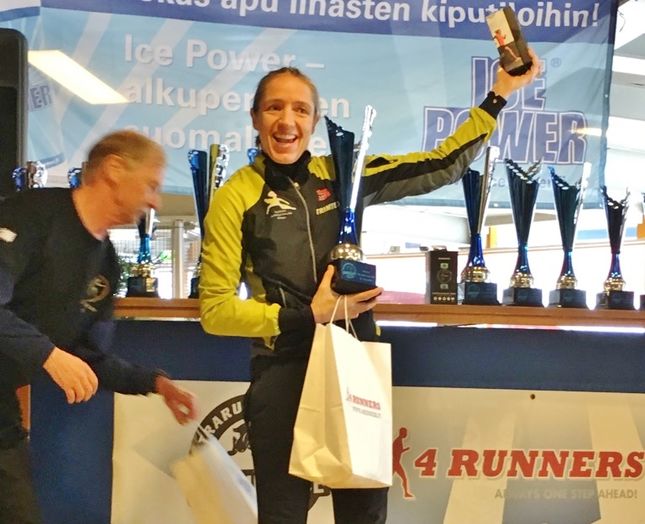 Guro Skjeggerud jubler for seier, pers og oppnådd VM-krav i Espoo (foto: Stig Andy Kvalheim). Guro Skjeggerud jubler for seier, pers og oppnådd VM-krav i Espoo (foto: Stig Andy Kvalheim).