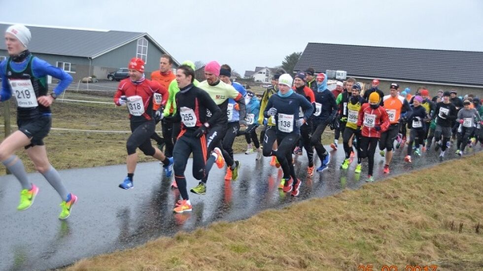 Fra starten av Orremila som gikk sist lørdag (Foto: spirit-friidrett.com).
