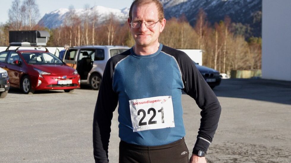 Are Uran fra Averøy vant 10 km på det femte og siste løp i vinterkarusellen