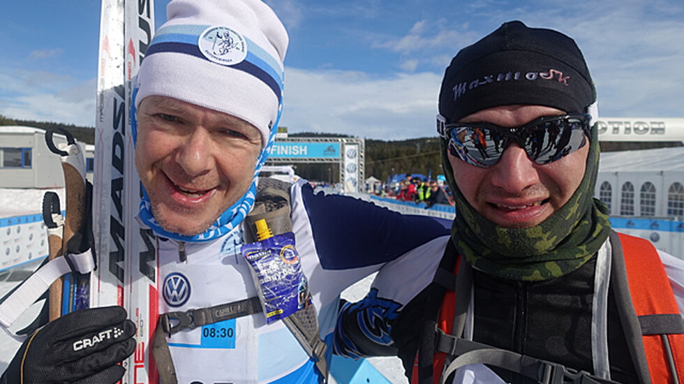 866 gikk FredagsBirken i klassisk stil. Raskest gikk Ole Kristian Sørland (t. v.) og Thomas Granholm.