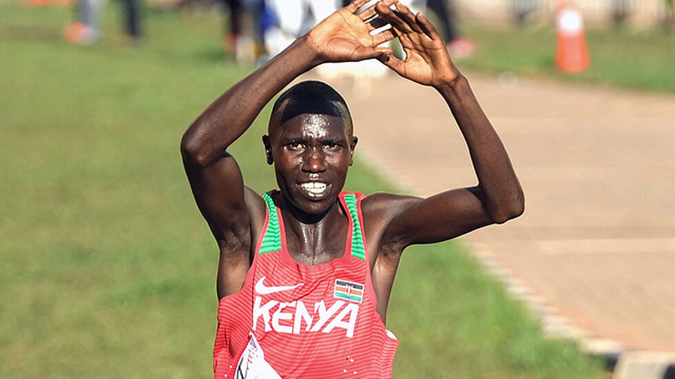 Geoffrey Kamworor forsvarte tittelen som verdens beste terrengløper. I tillegg er han regjerende mester på halvmaraton. (Foto: Mark Shearman)