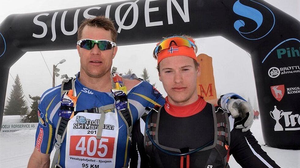 15 sekunder skilte de to beste, Håvard Hansen (til v.) og Kjetil Tyrom, etter 95 km i motvind og på tungt føre lørdag. (Arrangørfoto)