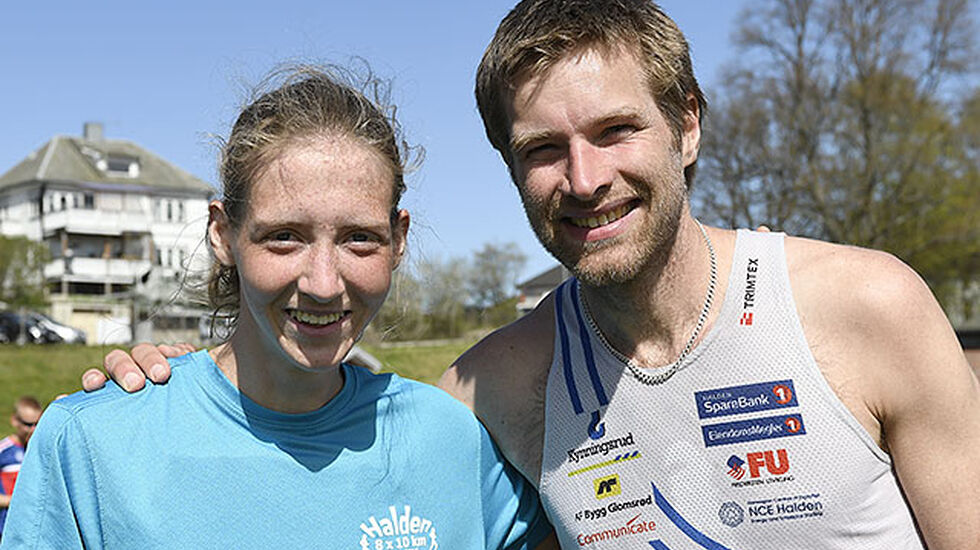 Fornøyde vinnere. Tessa Frenay løp 10 km på 38:24, mens Emil Wingstedt sin vinnertid var 34:04 min. (Alle foto: Bjørn Johannessen)