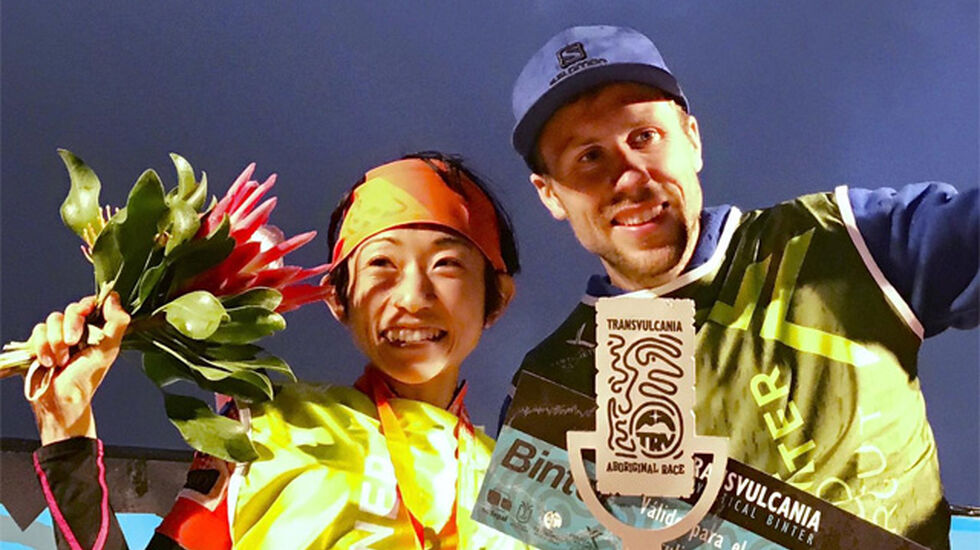 Yuri Yoshizumi og Stian Angermund Vik kunne juble for hver sin klare seier i motbakkeløpet på La Palma. (Foto: Vertical Kilometer World Circuit)