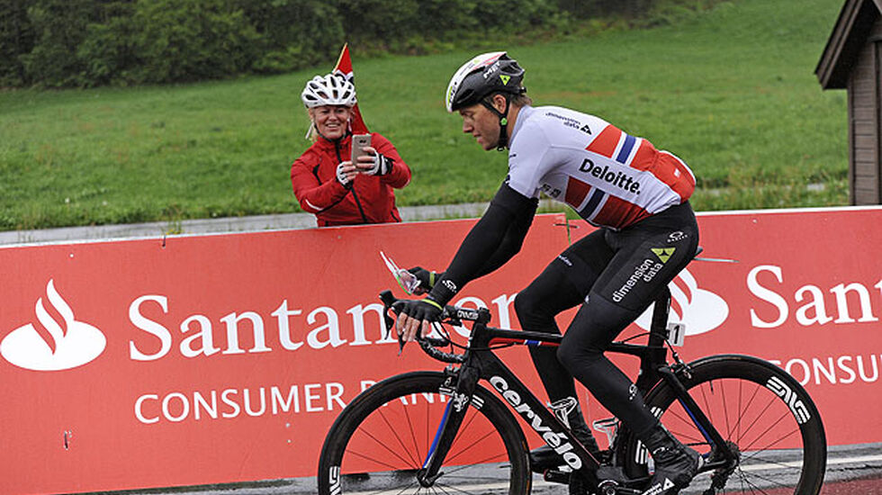 Edvald Boasson Hagen har tatt andreplassen på den 2. etappen, og har kortet inn forspranget til sammenlagtlederen.