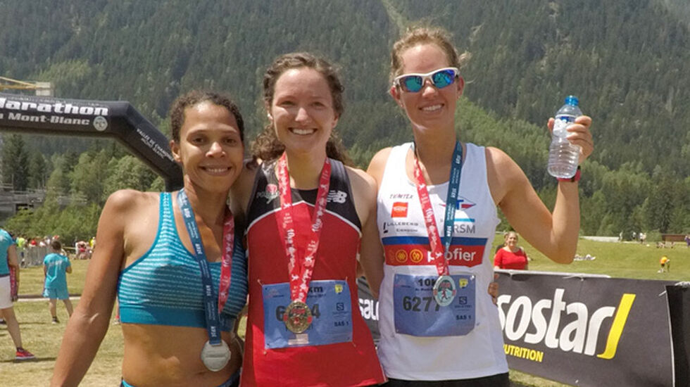 Rachel Drake fra USA (midten) vant foran Fleur Santos da Silva fra Frankrike (til venstre) og Ane Næsset Ramtvedt fra Norge. (Foto: Marie Holmerud) 