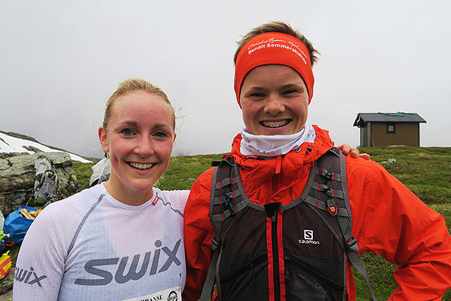 Vinnarar av konkurranse kort løype vart Øystein Støfring (t.h) og Kathrine Rørtveit. (Alle foto: Sindre Hoff)