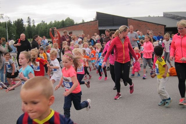 Barneløpet trekker flest deltagere i Langtrampen (foto: Toril Blakkisrud)