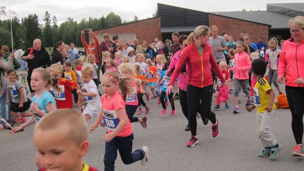 Barneløpet trekker flest deltagere i Langtrampen (foto: Toril Blakkisrud)
