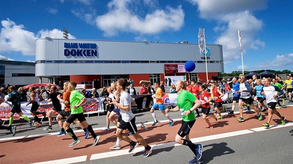Strålende sommervær møtte de 749 som fullførte førsteutgaven av Esbjerg City Half (Foto: ECH-facebook/Christer Holte).