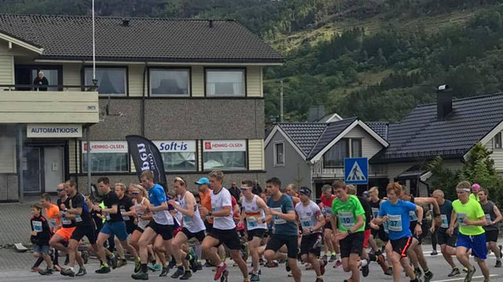Starten på årets Hestanipen Opp 509 Foto: Arrangøren