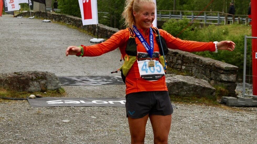Hun har løyperekorden i Hornindal Rundt 75 km. I dag satte Malene Haukøy, Høyang også ny løyperekord på den halve distansen på tiden 4.45.50, over 40 minutt foran neste kvinne.