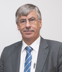 Portrettfoto av ordfører Oddbjørn Bang