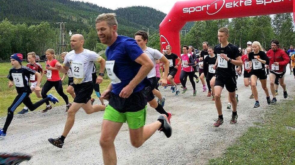 Fra starten på Beteberget Opp i 2016 (Arrangørfoto)