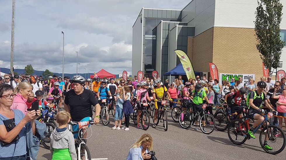 Duatleter klar til start i Løke Challenge. (Foto: Mette Måge Olsen)