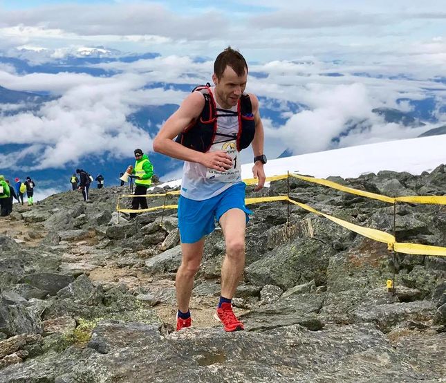 Stian Angermund_Vik kommer til toppen som vinner for andre år på rad. (Foto: Christian Prestegård) Stian Angermund_Vik kommer til toppen som vinner for andre år på rad. (Foto: Christian Prestegård)
