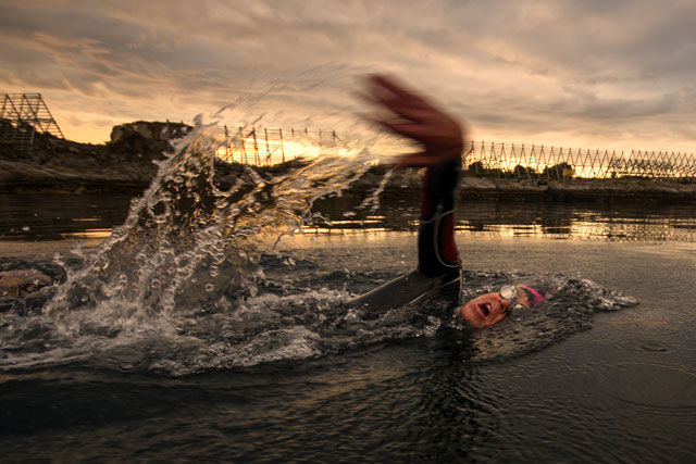 Allan Hovda vinner årets Lofoten Triathlon Extreme Foto Kai-Otto Melau