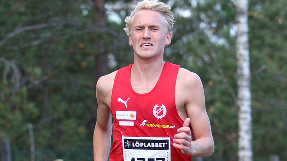 Konkurranseglade David Nilsson tok en klar seier i Stockholm Halvmaraton på tida 1.06.54. (Arkivfoto: Kjell Vigestad)