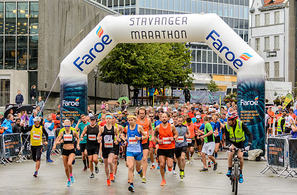 Starten på maraton i 2017 (Foto: Øyvind Andersen)