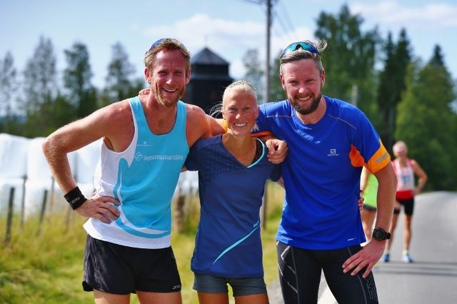 De tre raskeste rundt Skrukkelisjøen var fra venstre Runar Sannerud, Marthe Katrine Myhre og Amund Hognestad Jensen. (Foto: Bjørn Hytjanstorp)