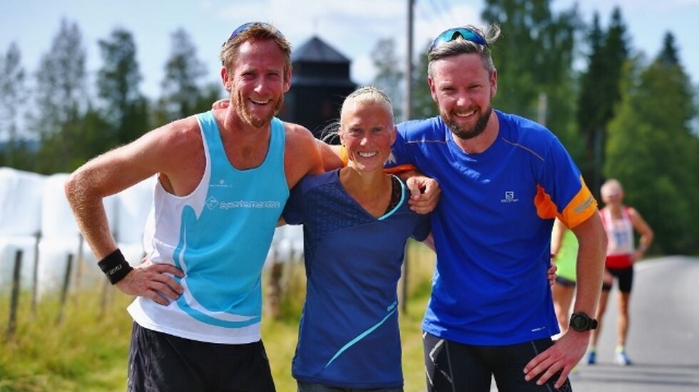 De tre raskeste rundt Skrukkelisjøen var fra venstre Runar Sannerud, Marthe Katrine Myhre og Amund Hognestad Jensen. (Foto: Bjørn Hytjanstorp)