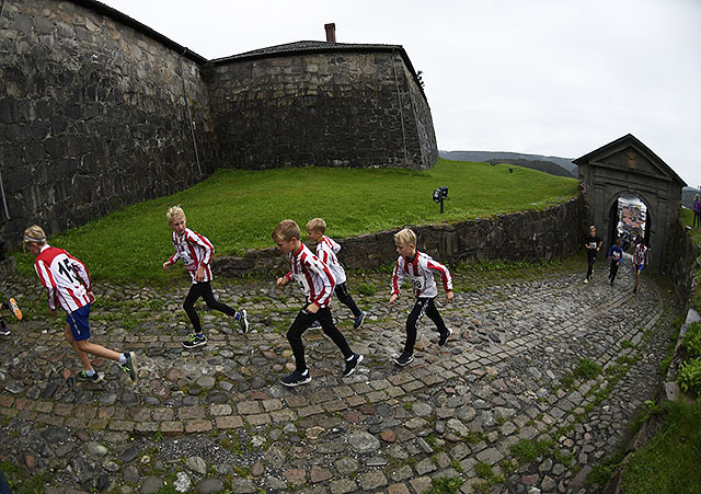 Lørdag 8. september arrangeres historiens tiende utgave av det populære motbakkeløpet Kanonløpet i Halden. (Foto: Bjørn Johannessen)