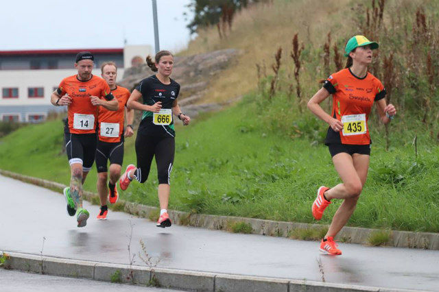 Sara Jünger raskeste kvinne i det nye løpet Solastranden 5 km. Foto: Steffen Thoresen, arrangøren