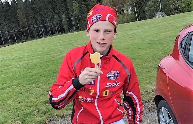 Petter Solberg Sagen kunne feire med is etter seieren i rennet fra Circle-K til Sørskogbygda.