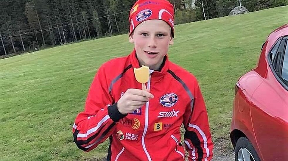 Petter Solberg Sagen kunne feire med is etter seieren i rennet fra Circle-K til Sørskogbygda.