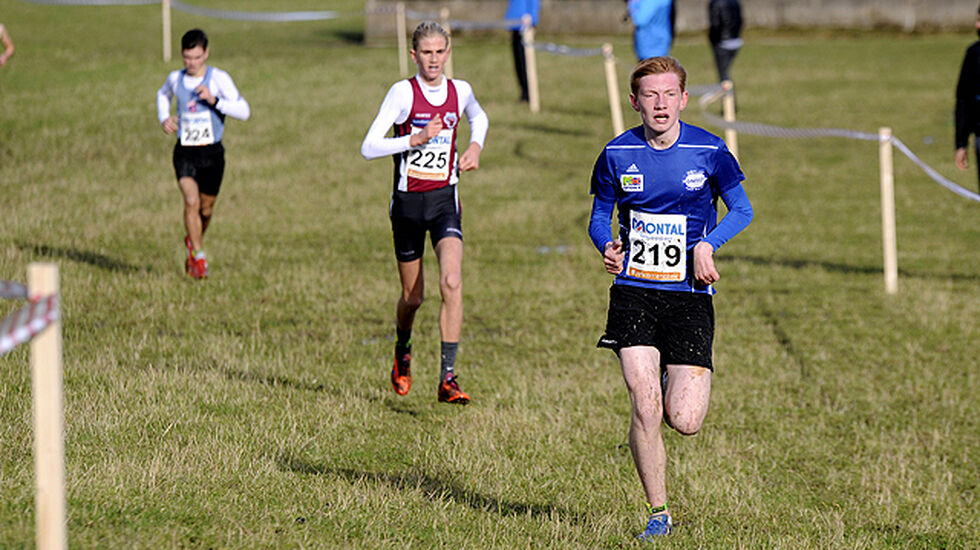 André Seliussen setter inn sluttspurten og vinner puljen foran Jonatan Andersen Vedvik og Andreas Vågen.