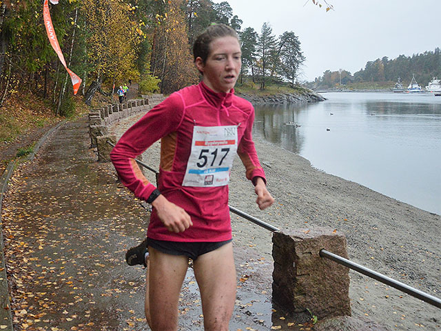 Tessa Frenay vant kvinneklassen i årets Bygdøymila på 36.36, nesten to minutter raskere enn hennes bestetid tidligere i år fra Halden byløp.