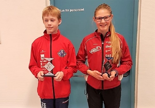 Magnus Nergård Antonsen fra Hamar IL og Hanna Hagevik Bakke fra IL Trysilgutten var årets beste poengplukkere i U-cupen. (Foto: Bård Venholen, HOFIK)
