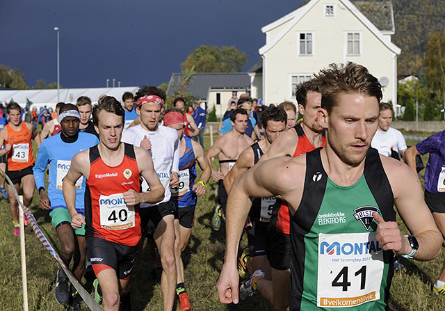 Eivind Øygard (41) som tok sølv i NM terrengløp, er en av fire mannlige seniorløpere som er tatt ut. (Foto: Eirik Myking)